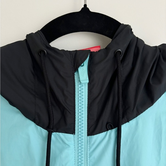 🐬Nike Men’s Colorblock Sportswear Jacket🐬 - Picture 6 of 7